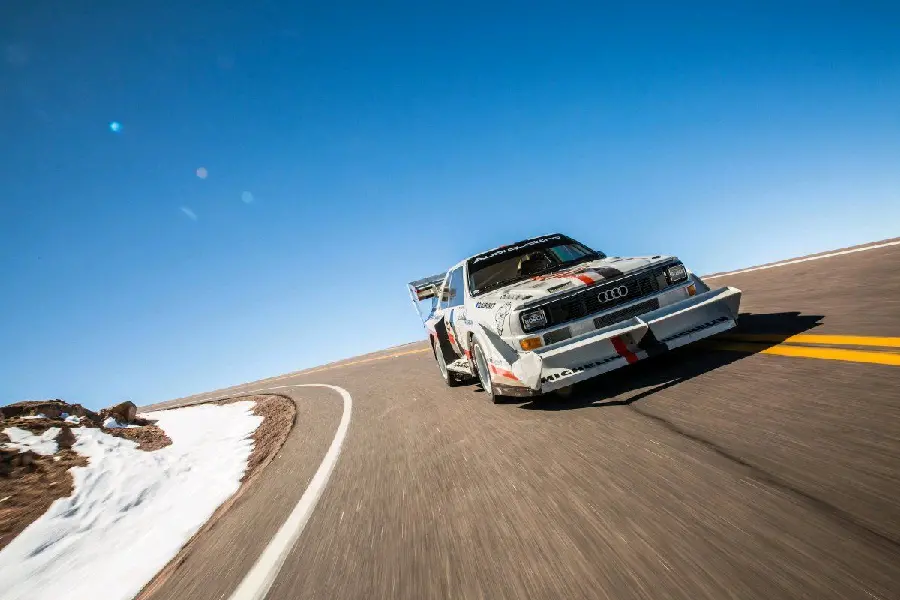 Audi Background Photo