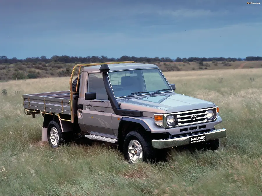 Photo of Toyota Land Cruiser 70 Double Cab