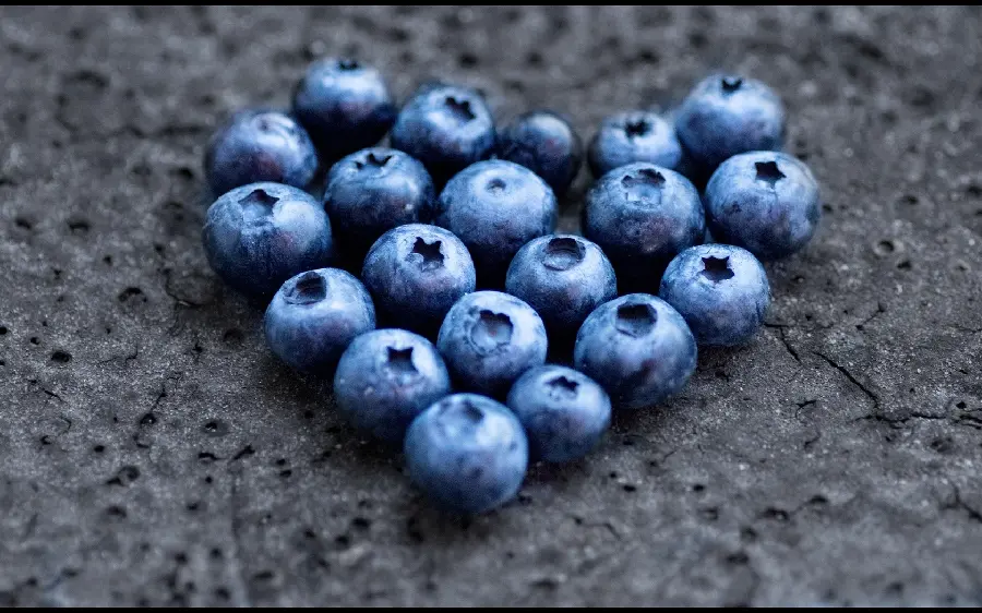 Decorative image of blueberry fruit