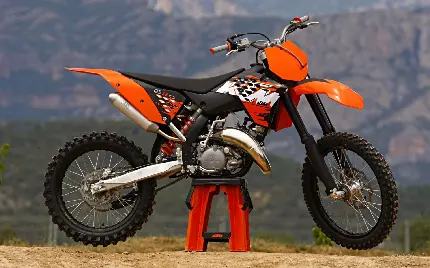 New Trail Motorcycle Images for Profile and Wallpaper - HD Quality