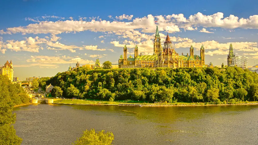 A beautiful image of a magnificent and spectacular palace on top of a high mountain