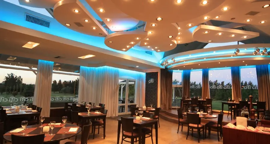 Stylish Restaurant Image with Modern Decoration and Amazing Lighting