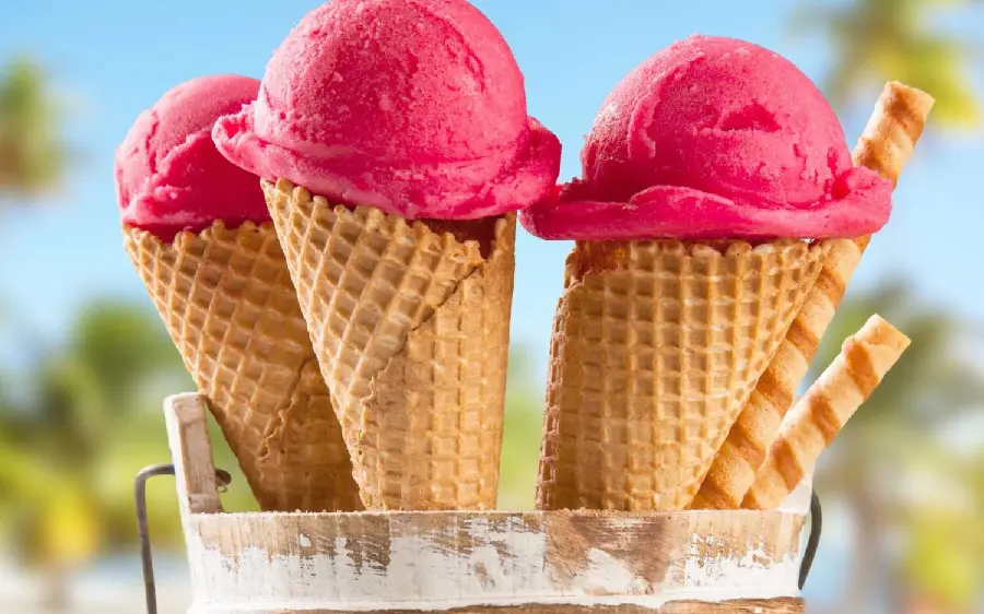 Pink ice cream board 4K suitable for cafe and juice shop decoration design
