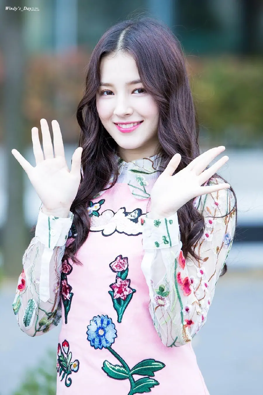 Download stock photo of Korean singer Nancy in a pink shirt