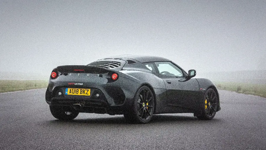 Download magnificent black Lotus car wallpaper for Windows 12