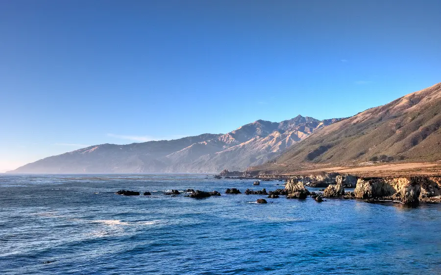 Download attractive and beautiful background of very beautiful and spectacular water 