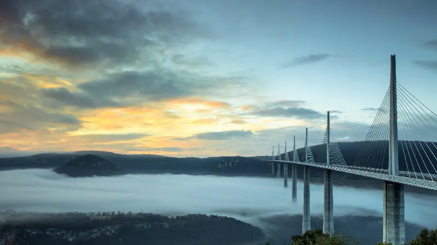 Download an incredibly interesting and spectacular image of the Millau Bridge in France in high quality