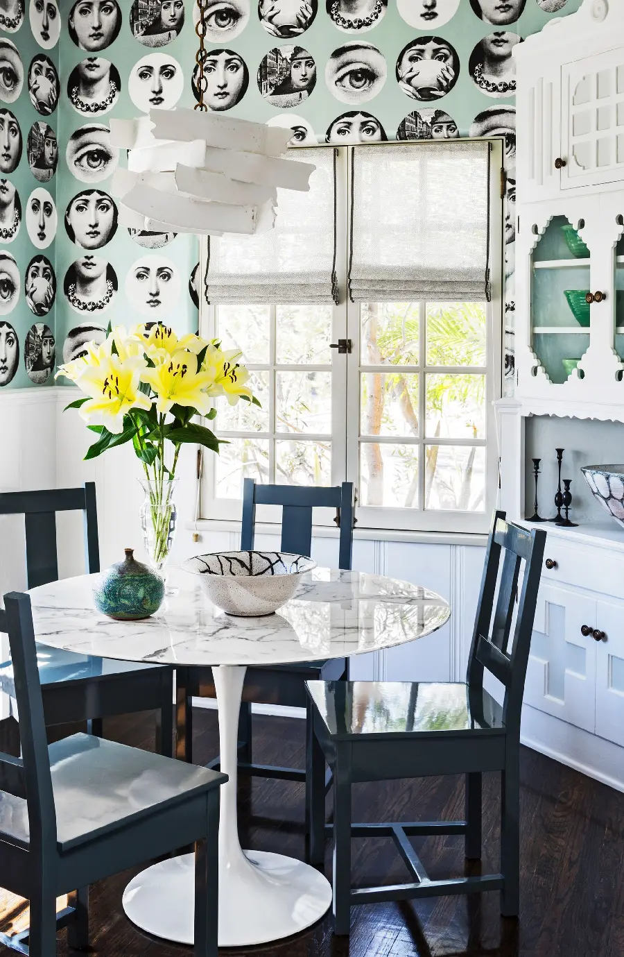  Interesting photo of a modern kitchen with a beautiful poster in excellent quality 