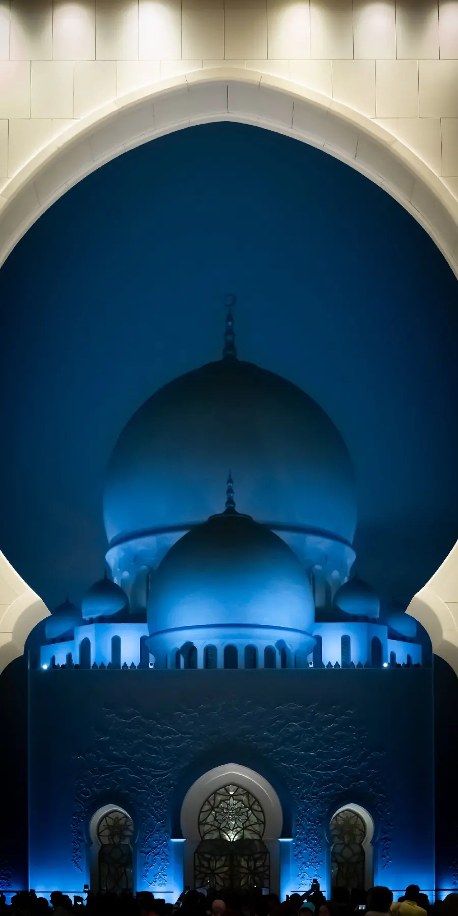 A very beautiful photo of the inside of a beautiful mosque with excellent quality 