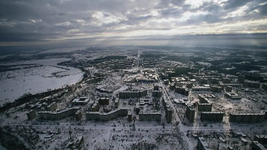 The latest real photo of a European abandoned city 