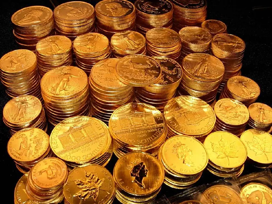 High quality wallpaper of many coins arranged side by side