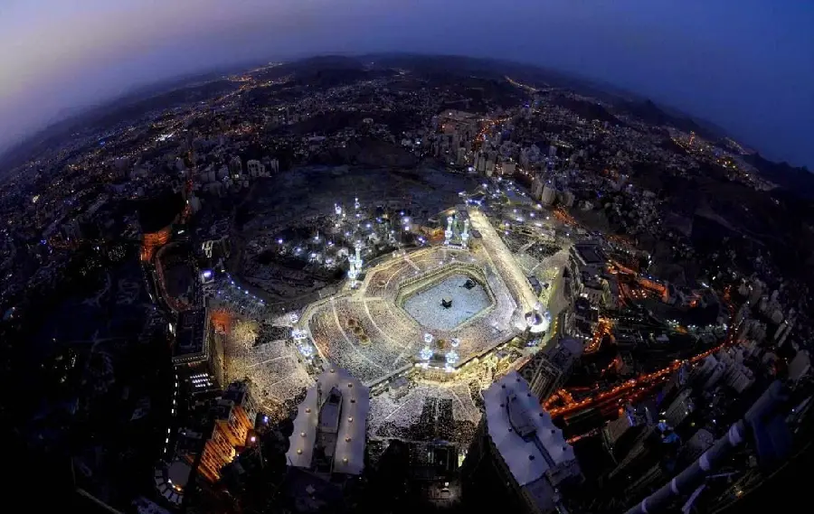Download Full HD aerial photo of Mecca for computer background 