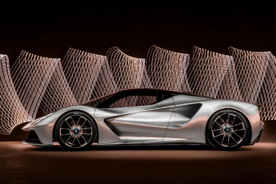 The best car exhibition sign with the design of an expensive silver Lotus car