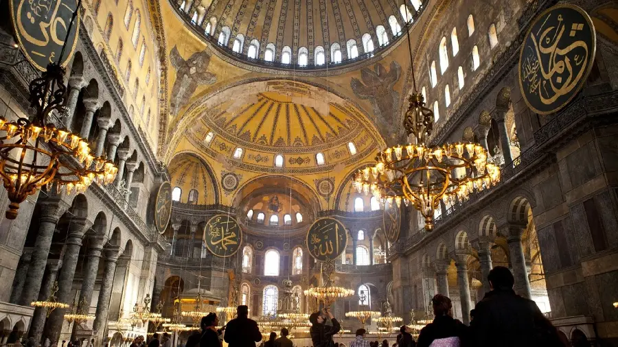 Full hd view of the Hagia Sophia Mosque, the most beautiful and largest mosque in Istanbul