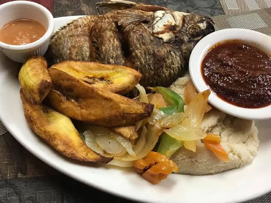 Stock image of delicious African sour food with halal meat 