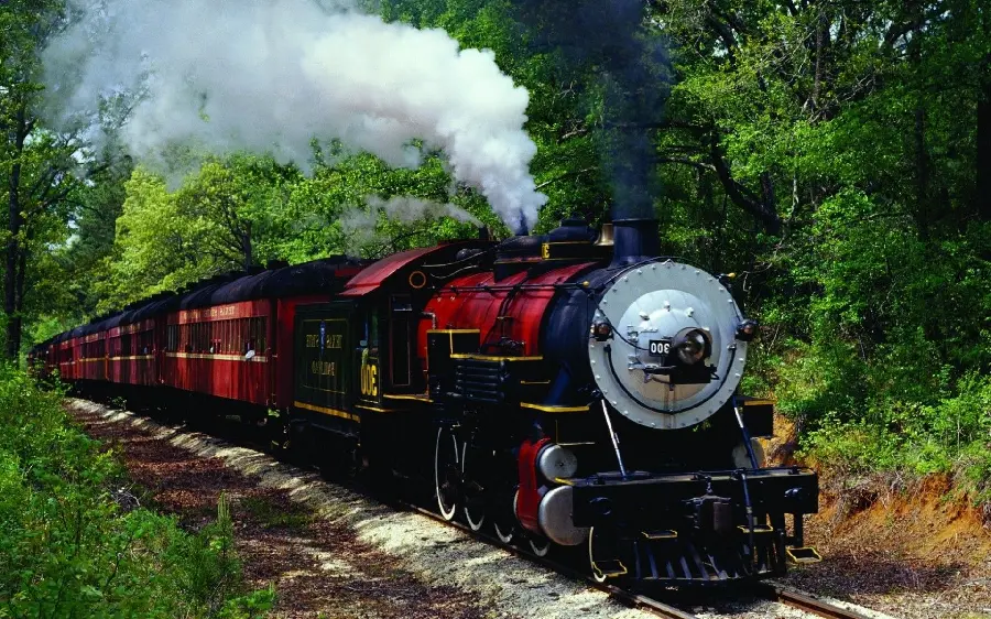 Most Popular Classic Steam Locomotive Image in Nature in 5K Quality