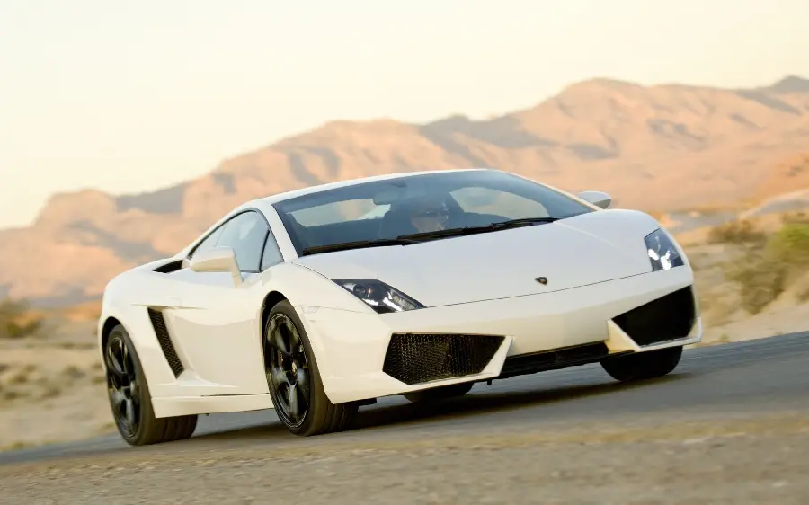 High quality white Lamborghini background for Android phone 