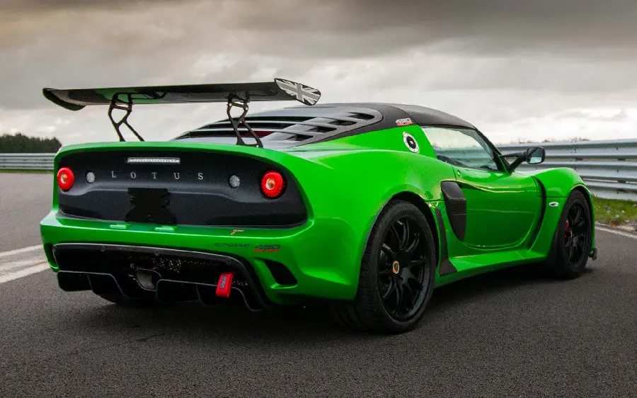 Green Lotus Exige Cup 430 Car Background for Laptop