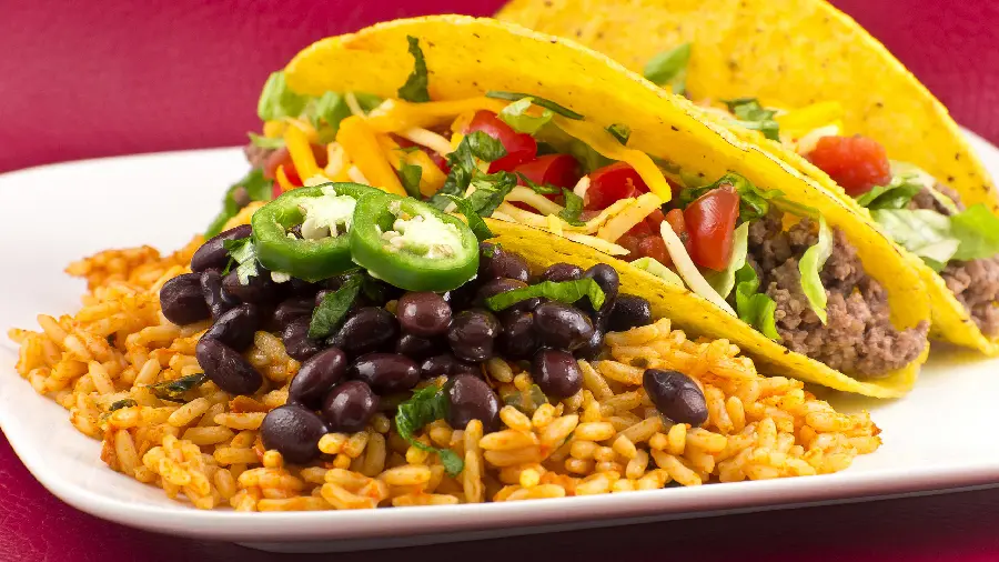 Download a very beautiful wallpaper of delicious food 