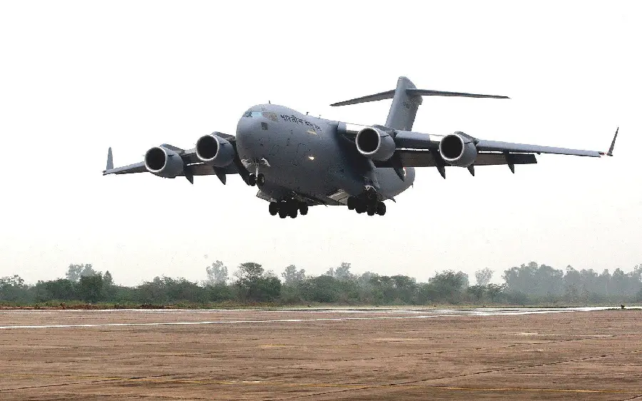 Spectacular picture of large cargo planes around the world