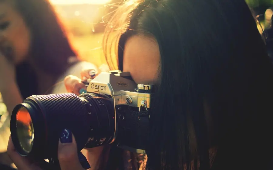 The latest profile picture for photographer girls