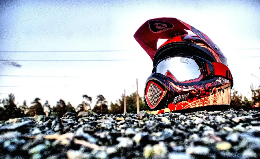 The Most Beautiful Motorcycle Helmet Profile Picture for Young Athlete Men