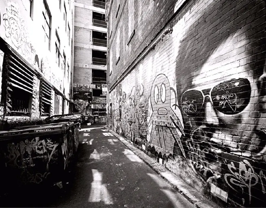 Download photo of black and white murals with stupid and creepy designs