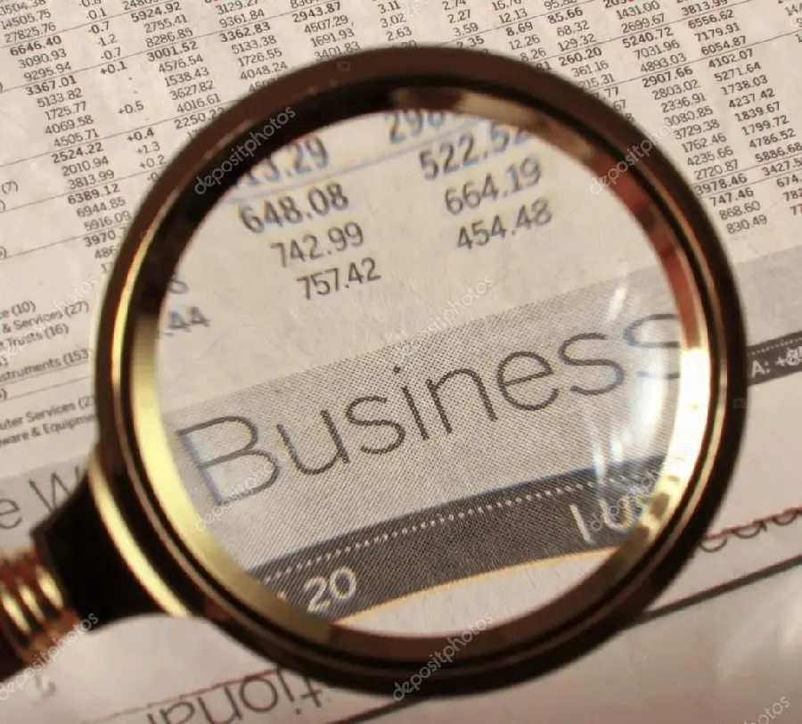  Amazing and spectacular wallpaper of a magnifying glass on a newspaper 