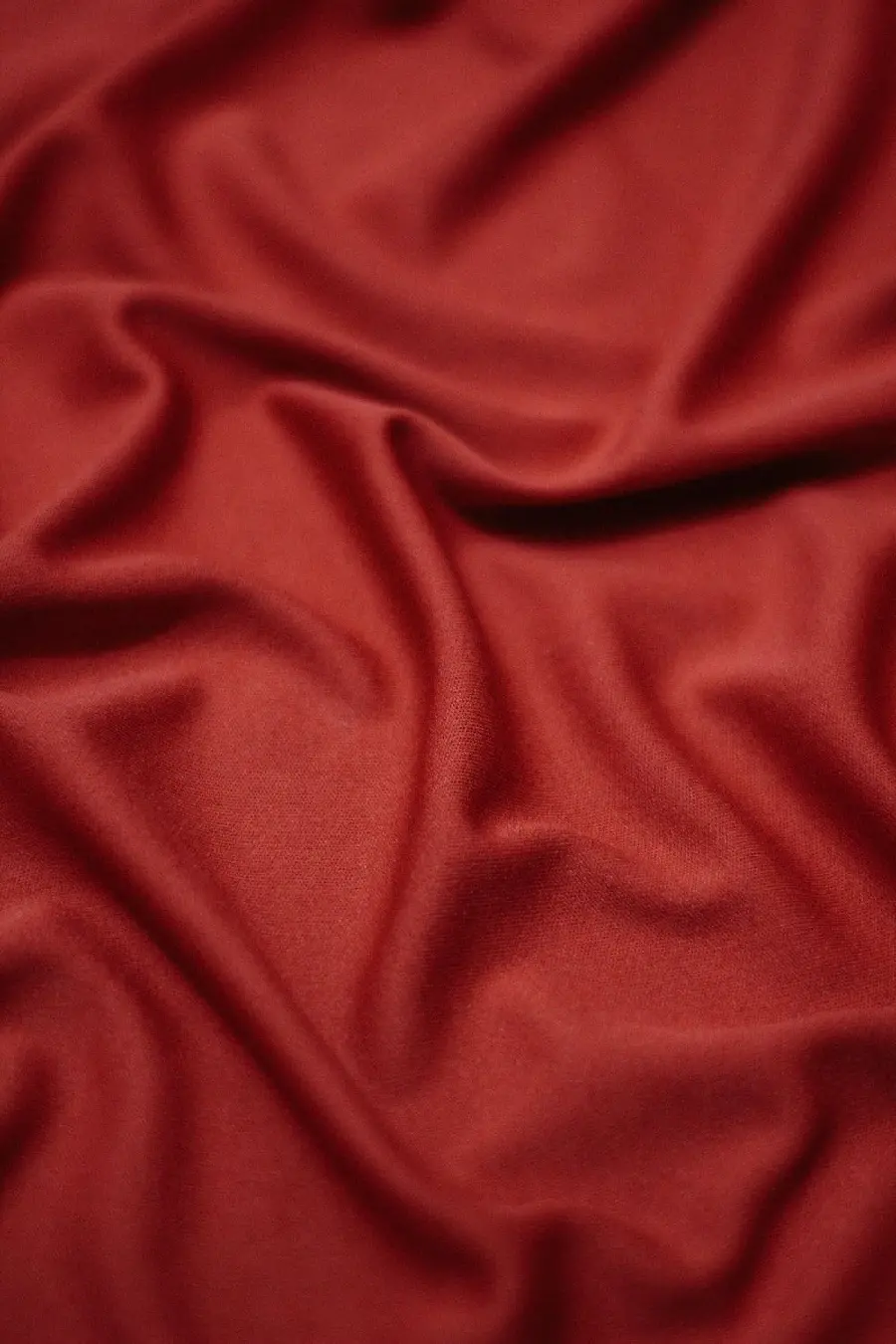 Very good and spectacular wallpaper with great fabric texture 