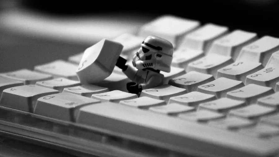 Download a very beautiful photo of the Lego White Soldier from Star Wars