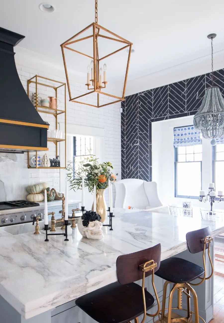  Amazing wallpaper of a modern and luxurious kitchen with a beautiful chandelier 