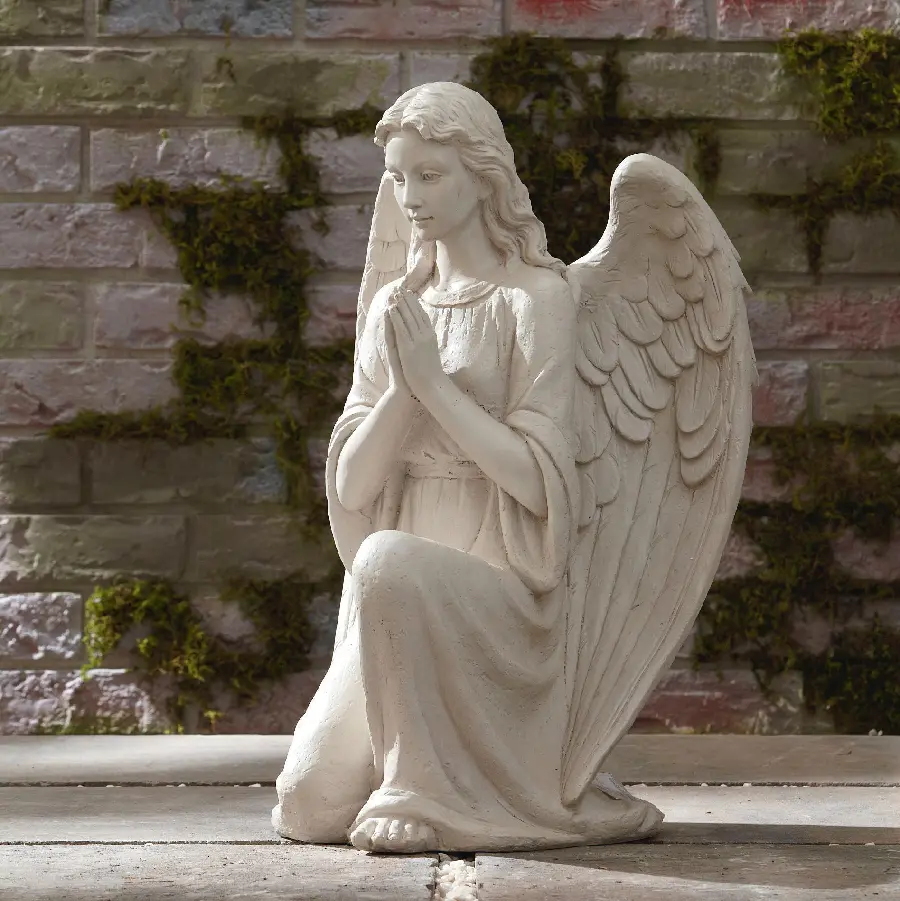 Download a simple and unedited photo of a fantasy angel statue 