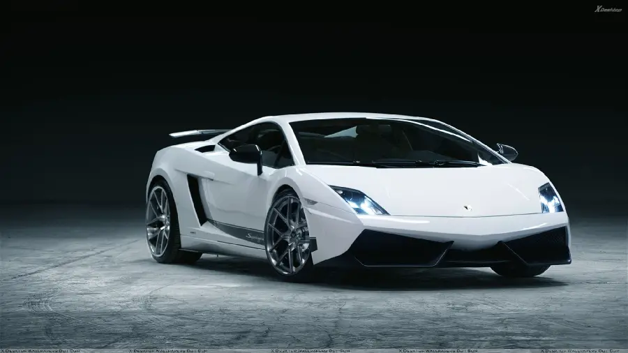 Photo of a white Lamborghini with black rims for attractive profiles