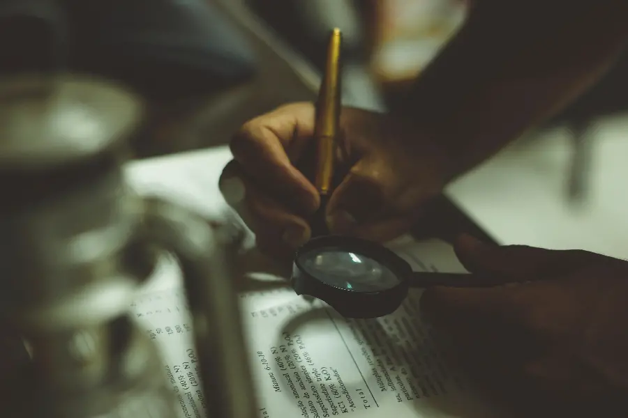 Amazing and beautiful wallpaper of a magnifying glass with excellent quality 