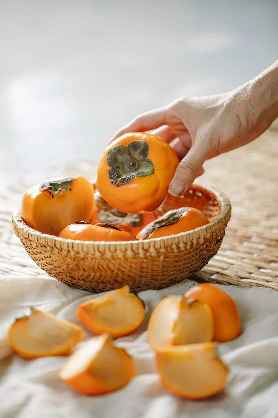 A pleasant and high-quality view of a beautiful persimmon tree
