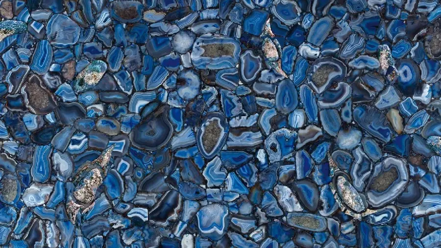 Download a very beautiful image of turquoise stoneWith great color