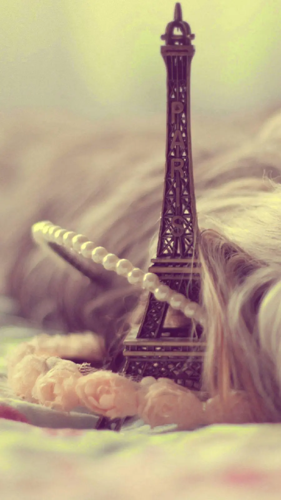 The most viewed photo of a miniature Eiffel Tower toy and decoration