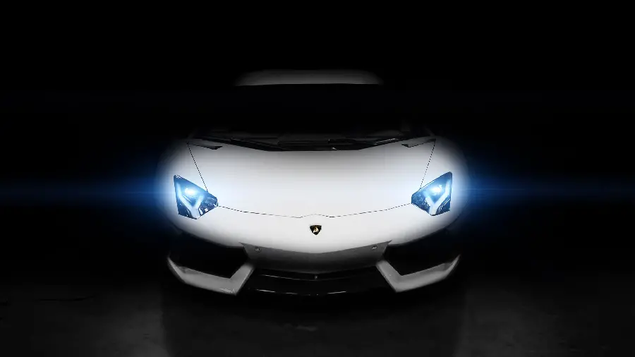 Photo of Lamborghini with a black background for special profiles