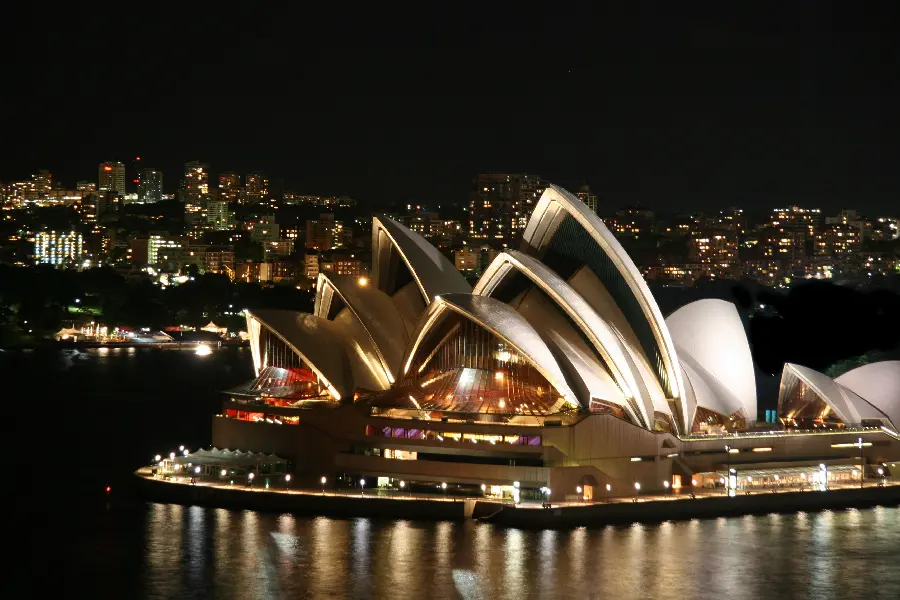 Image of Sydney Opera House, a magnificent building in the Australian continent 2023