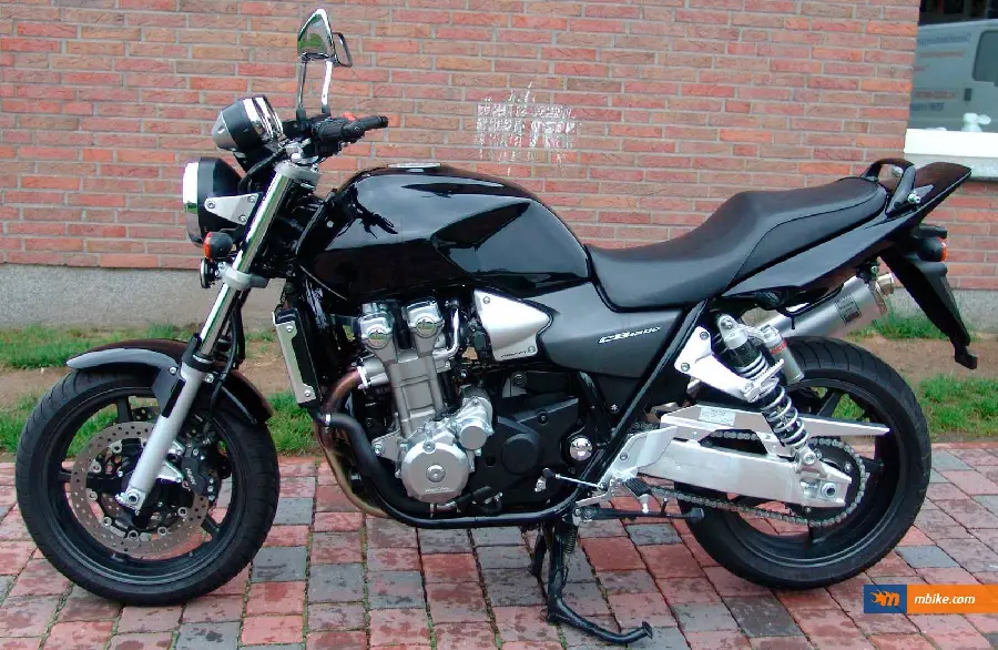 Big black Honda CB1300 motorcycle photo with Spectacular quality 