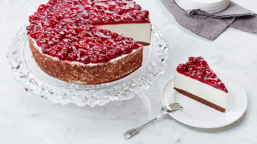 Beautiful and delicious photo of cherry cake with excellent quality