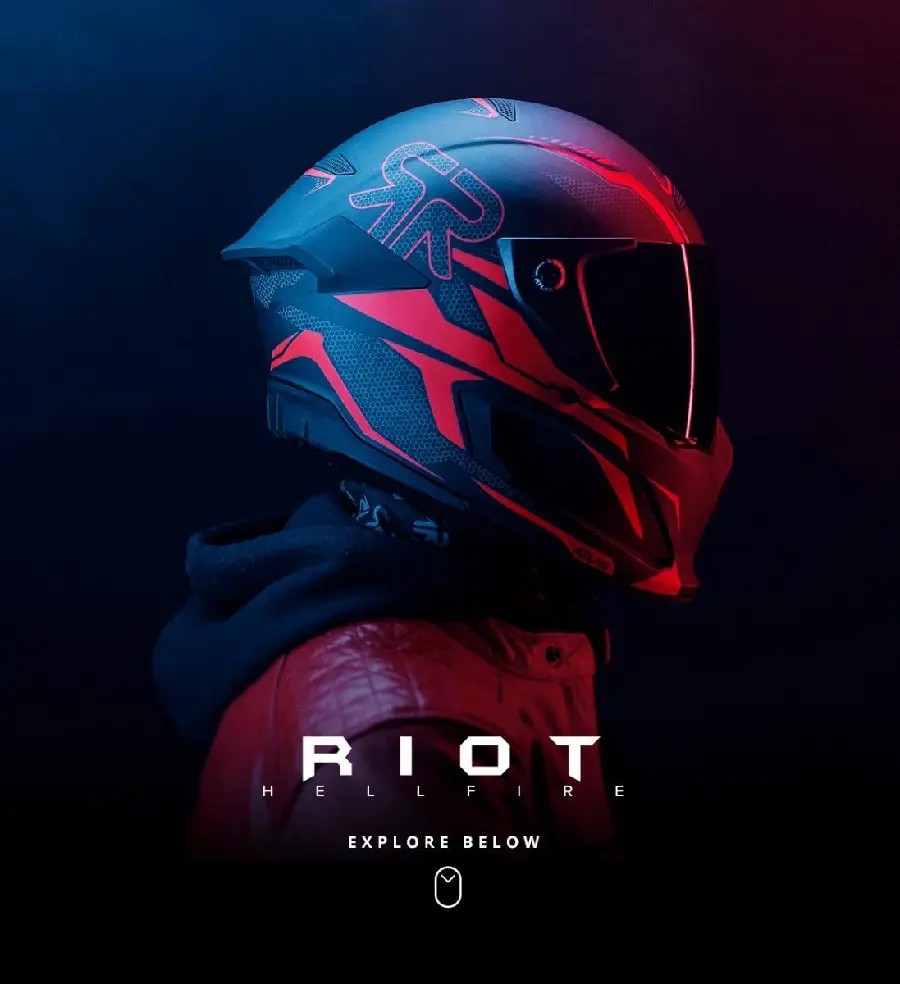 Download HD profile of a man with a motorcycle helmet in red and black