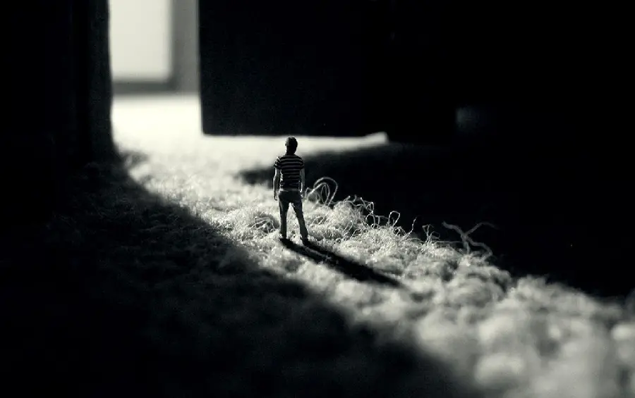 Miniature Photo of Man with Dark Wallpaper and High Quality 