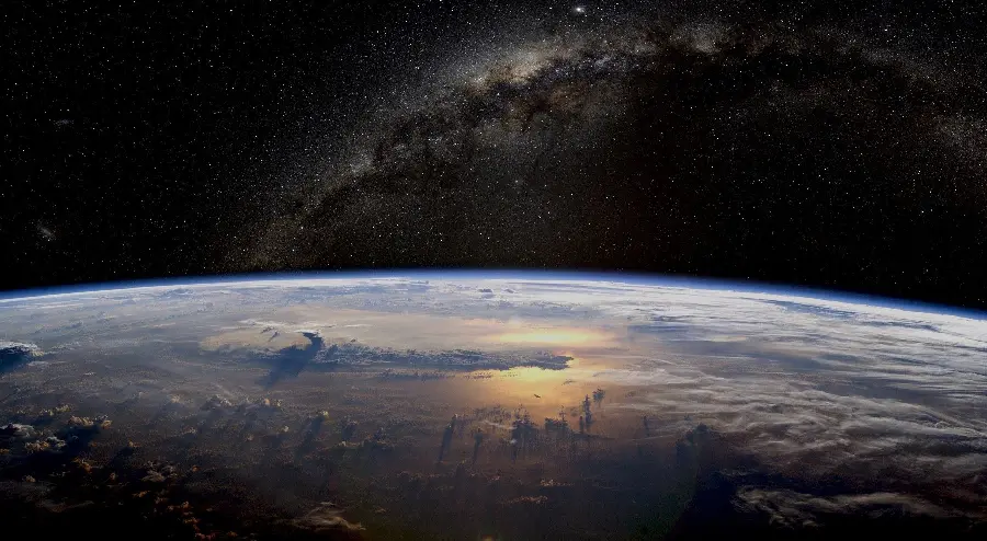 Incredibly beautiful wallpaper from space with very good quality 