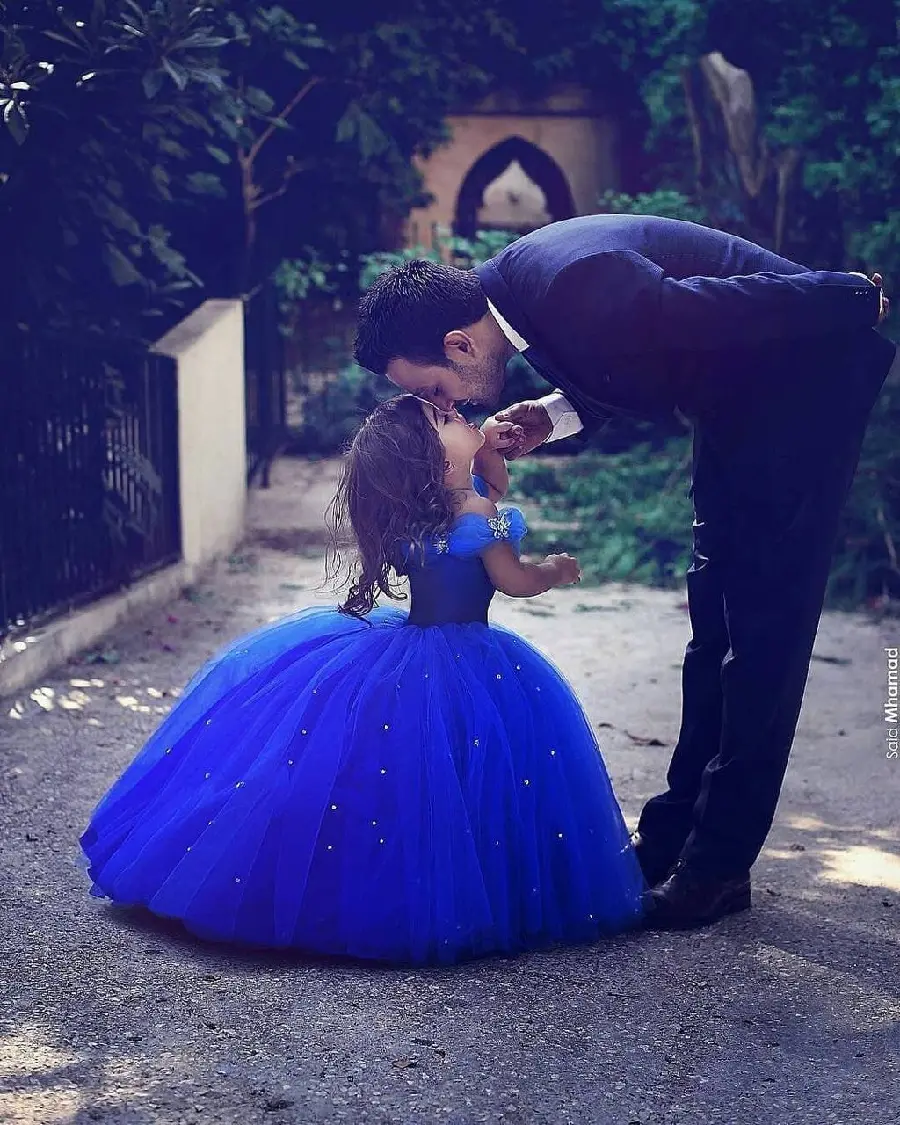 New very beautiful father and daughter profile picture without text 