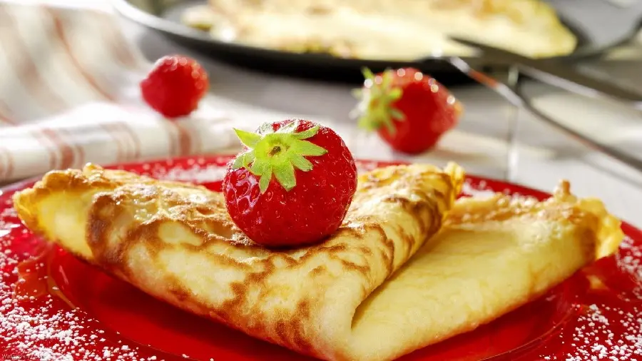 Real and full HD quality image of strawberry pancakes