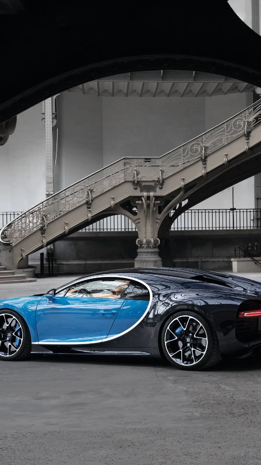Very rare blue and black Bugatti car background for iPhone phones