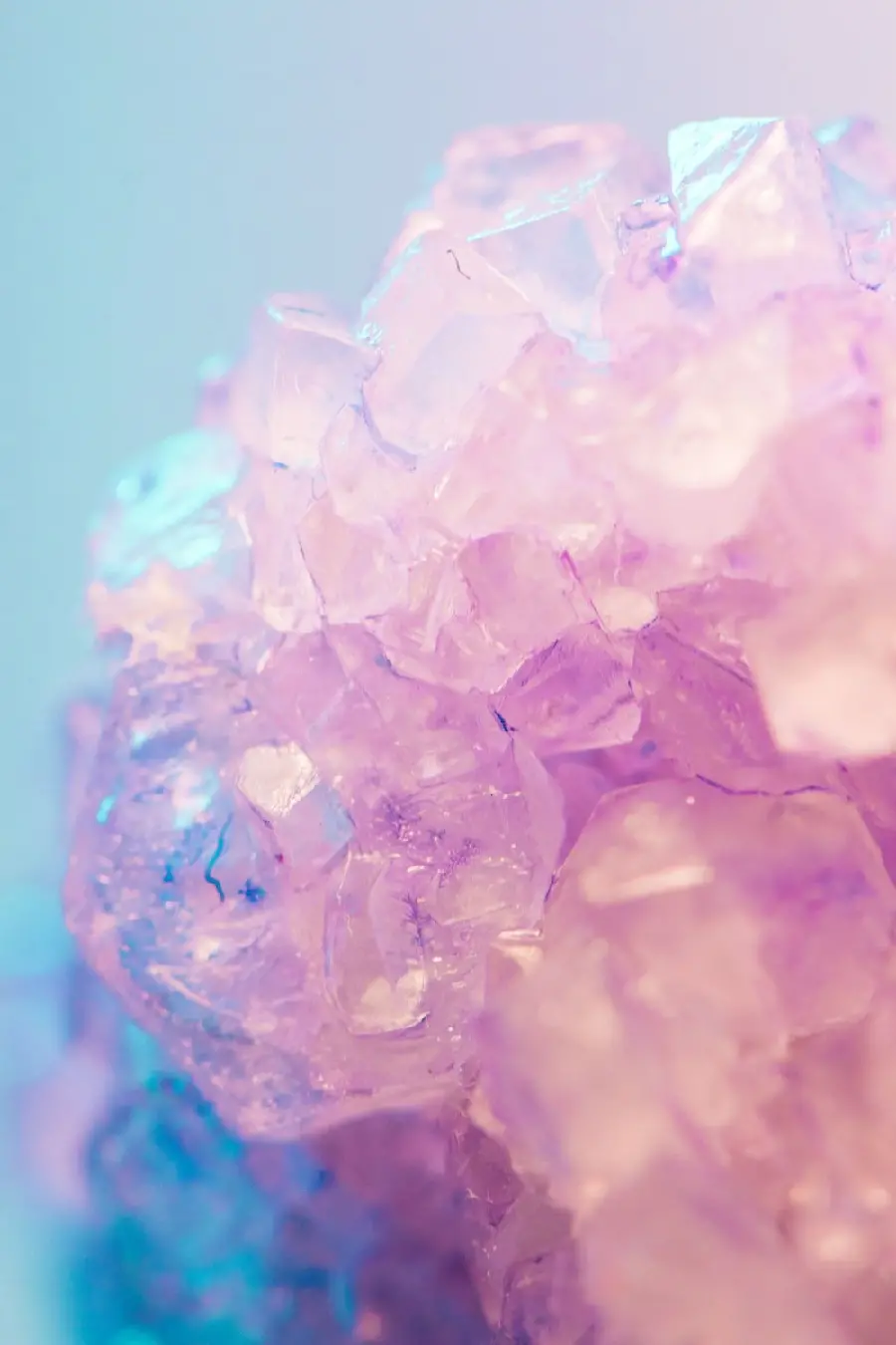 Download a very beautiful photo of turquoise stone with a spectacular purple color