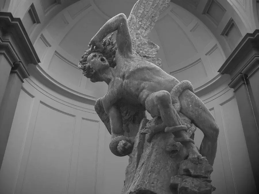 Free and full HD download of a winged angel statue in black and white