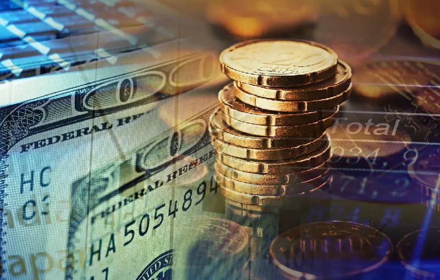 Image of US dollar coins and bills for the cover of an economic and commercial project 